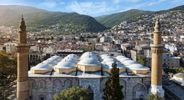 Bursa Ulu Cami Hakkında Tüm Bilgiler